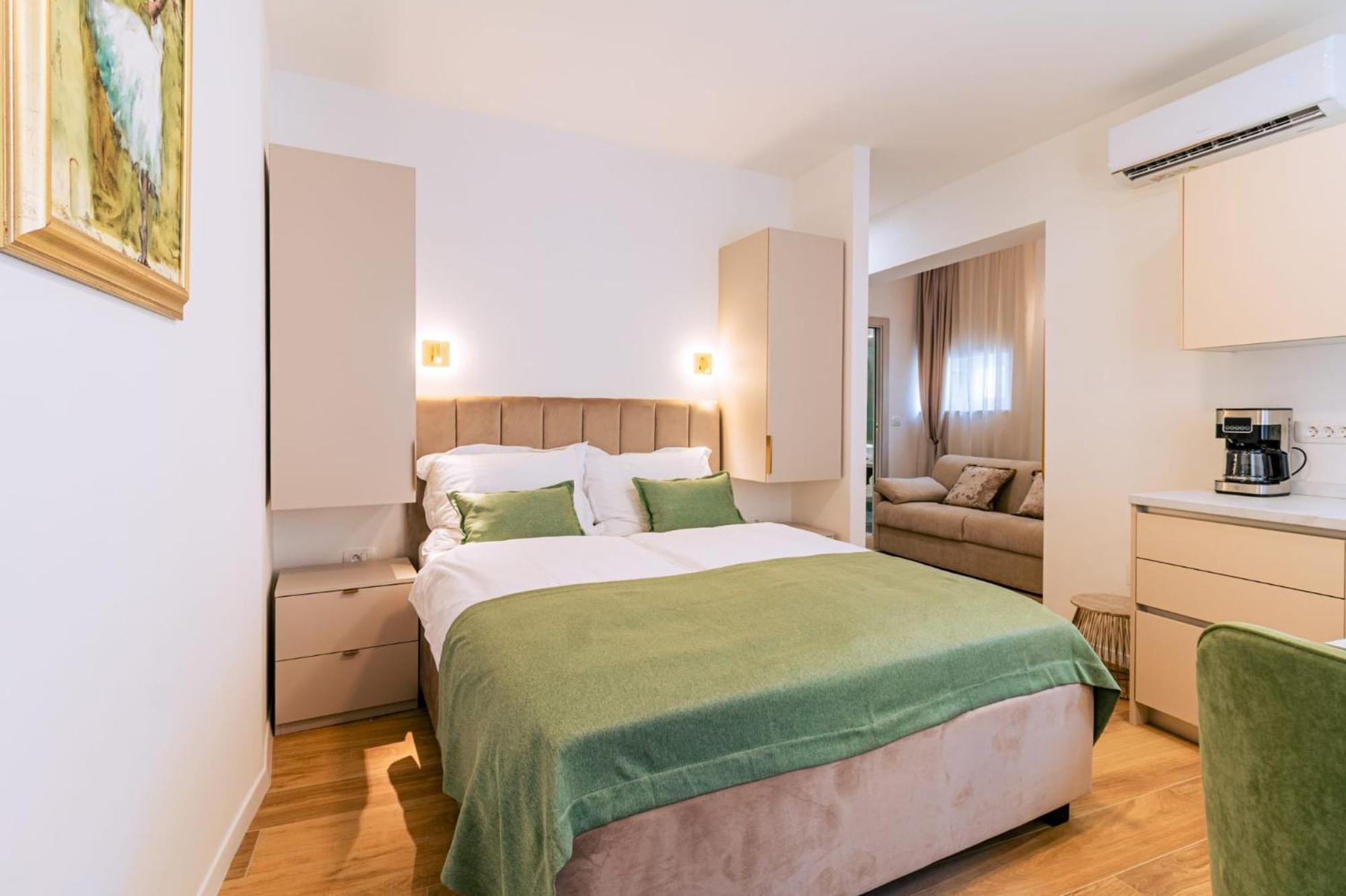 Luxury App Palace Old Town& Studio Green Melody With Terrace Apartman Split Kültér fotó