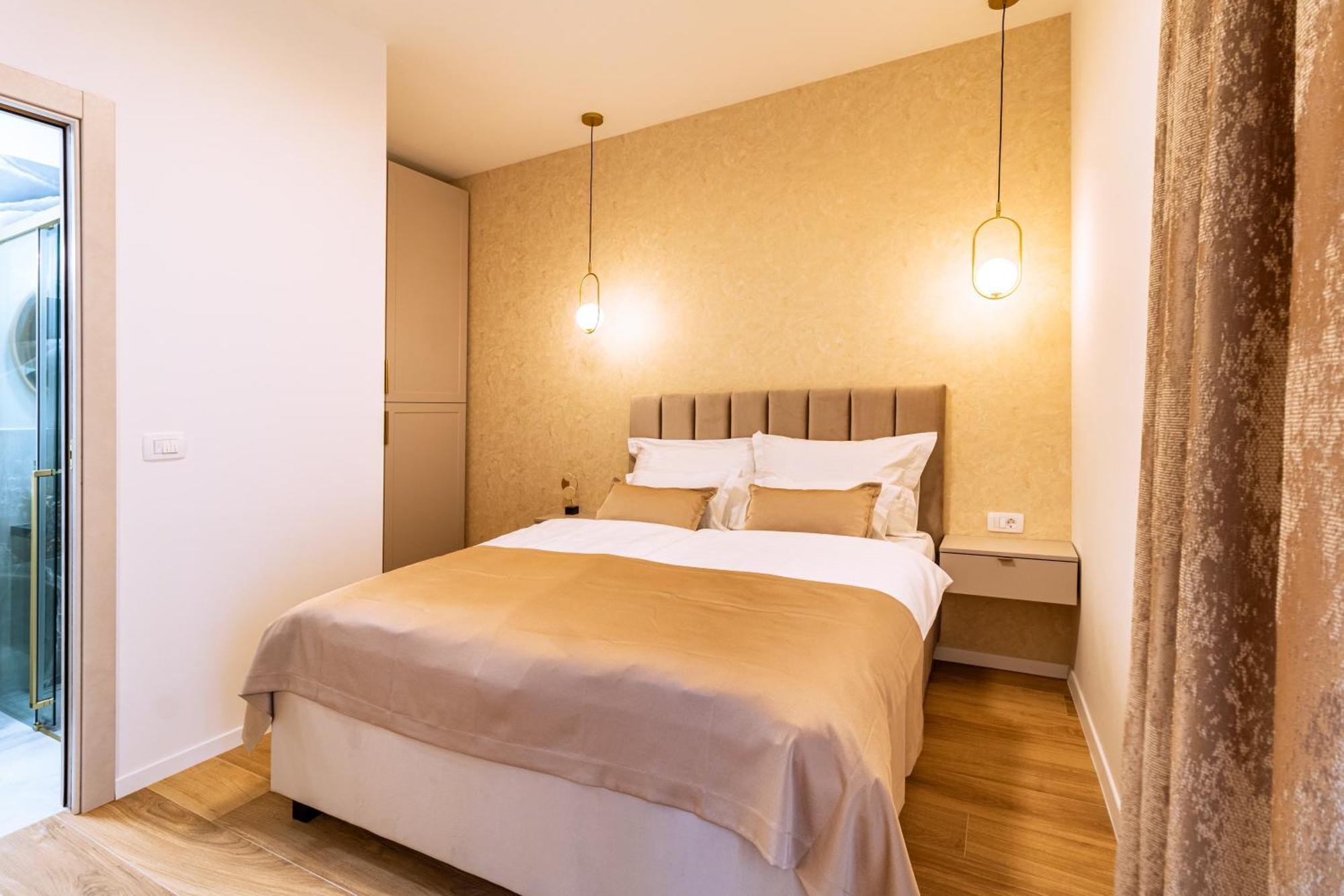 Luxury App Palace Old Town& Studio Green Melody With Terrace Apartman Split Kültér fotó