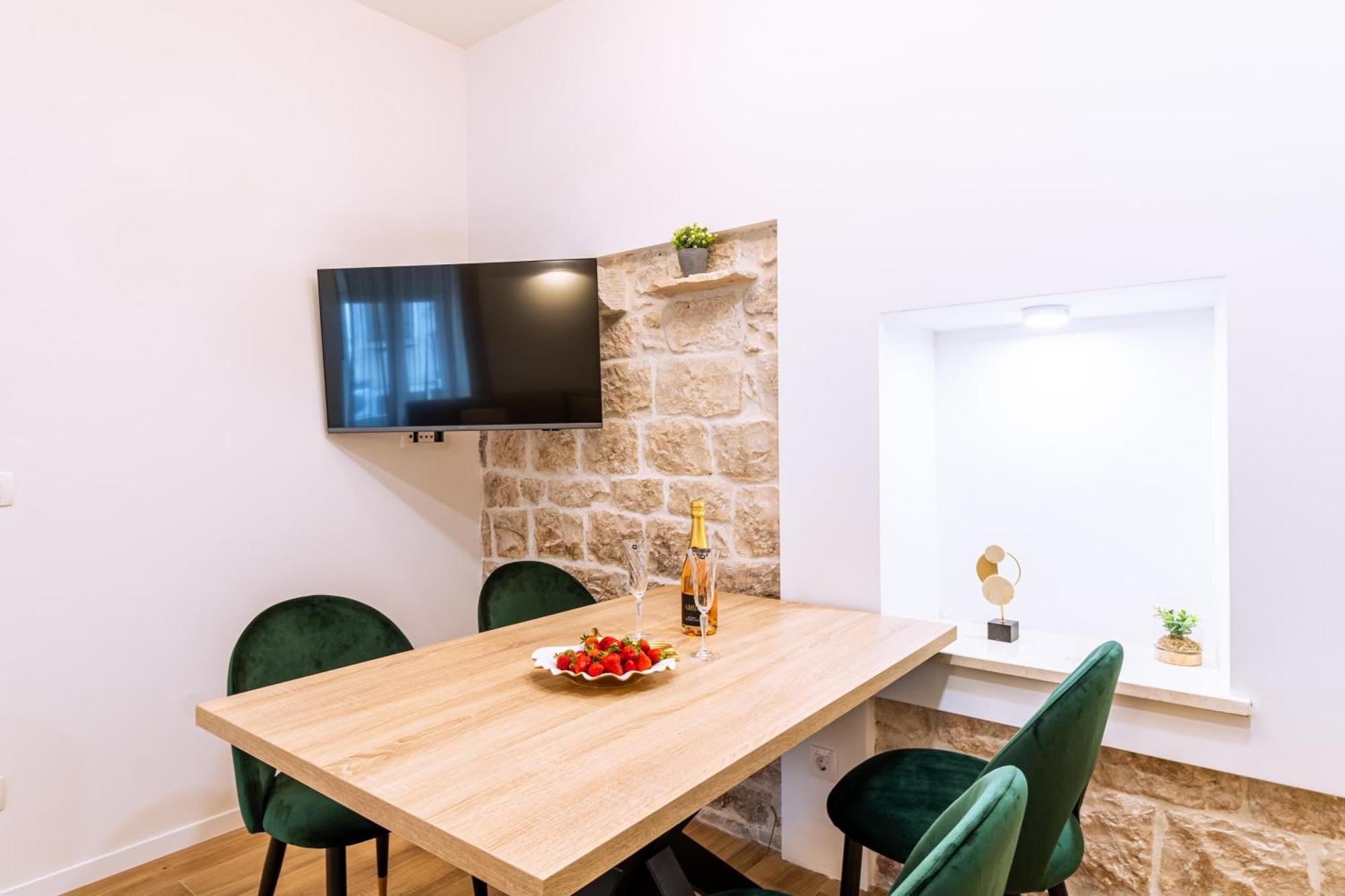 Luxury App Palace Old Town& Studio Green Melody With Terrace Apartman Split Szoba fotó